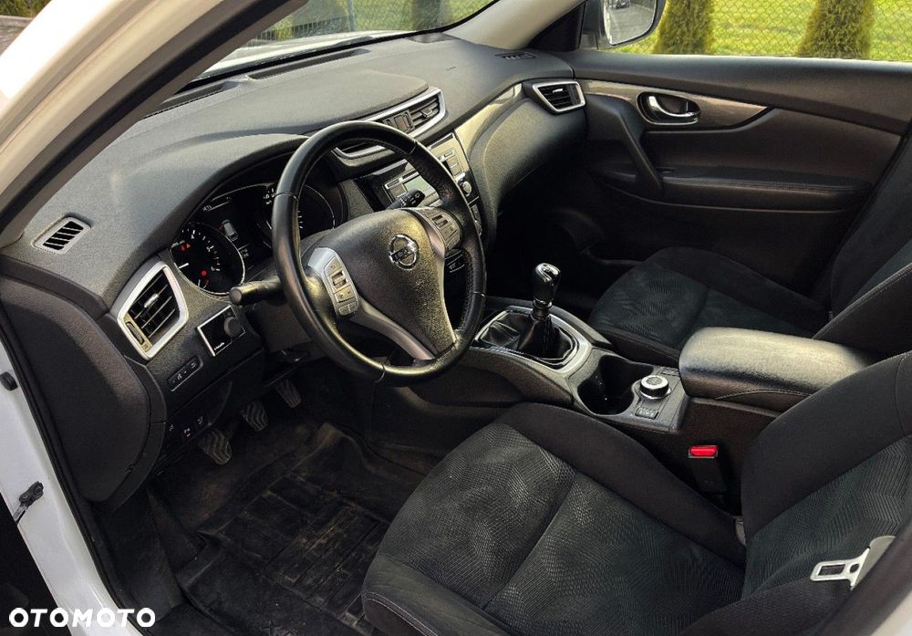 Nissan X-Trail - 15