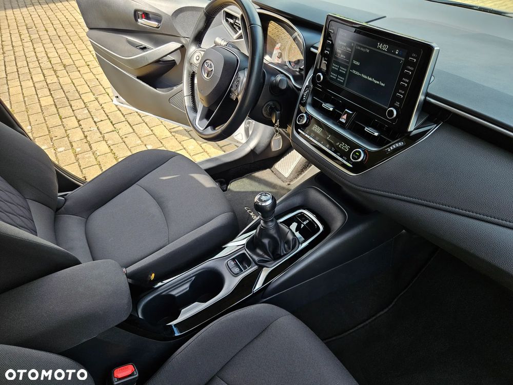 Toyota Corolla 1.5 Comfort - 33