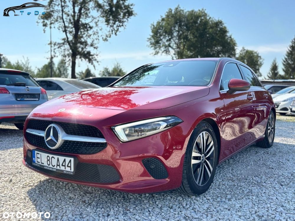 Mercedes-Benz Klasa A 220 4-Matic AMG Line 7G-DCT - 3