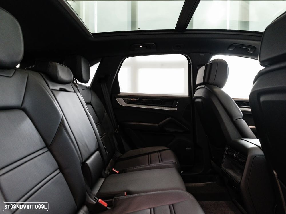 Porsche Cayenne E-Hybrid Tiptronic S - 39