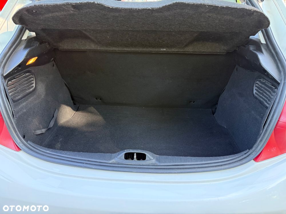 Peugeot 208 1.0 VTi/PureTech Access - 13