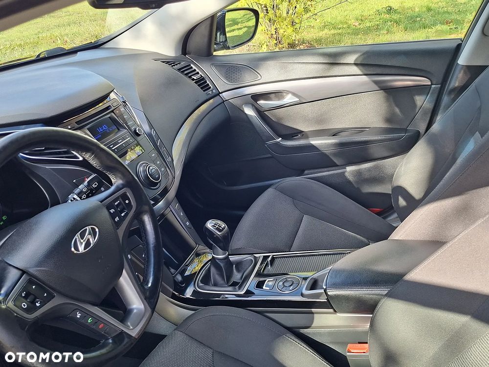 Hyundai i40 - 16