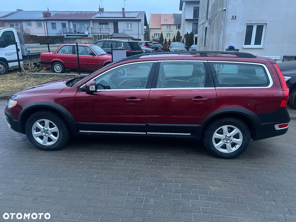 Volvo XC 70 D5 AWD Summum - 8