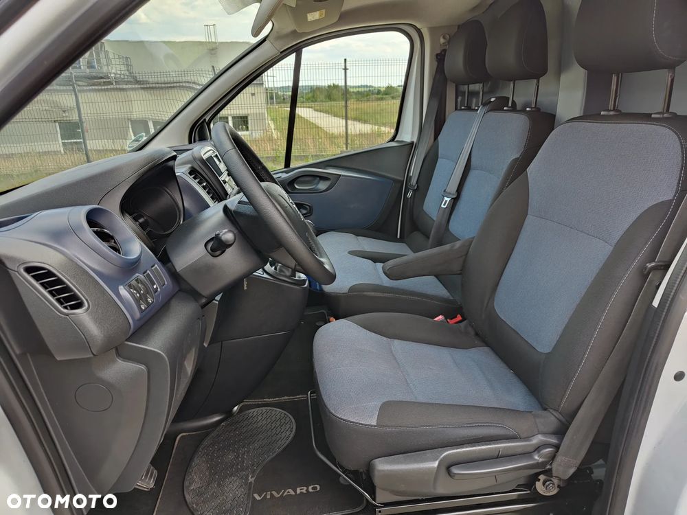 Opel Vivaro - 14