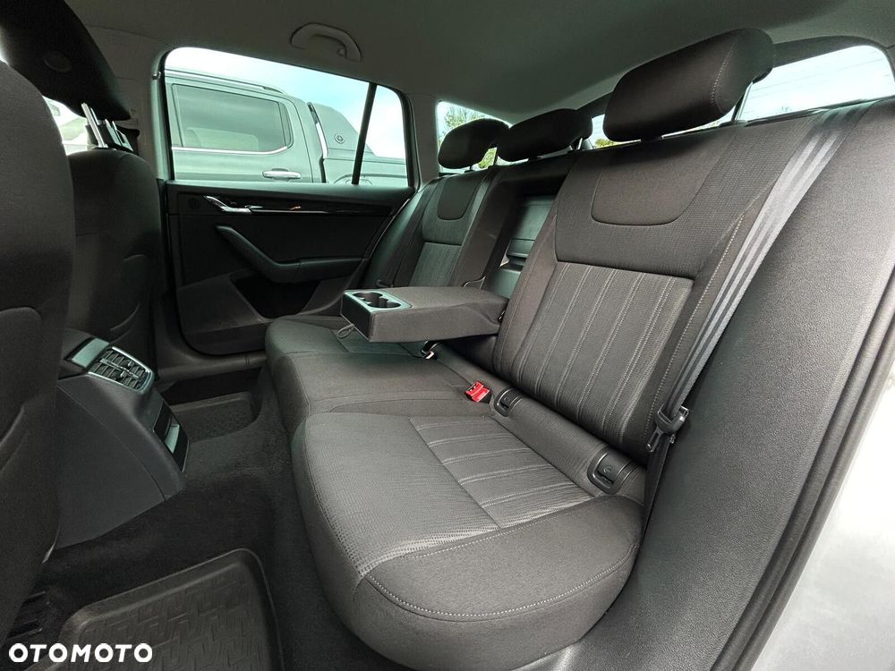 Skoda Octavia 1.4 TSI Style - 18