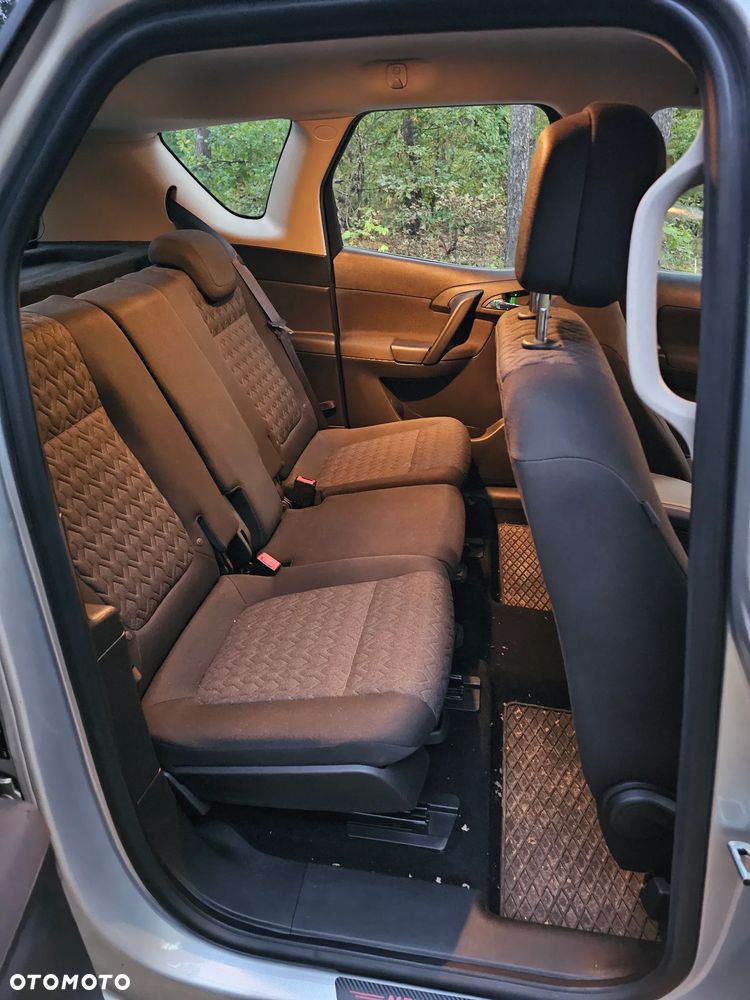 Opel Meriva - 10