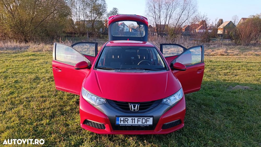 Honda Civic 1.4 i-VTEC - 11