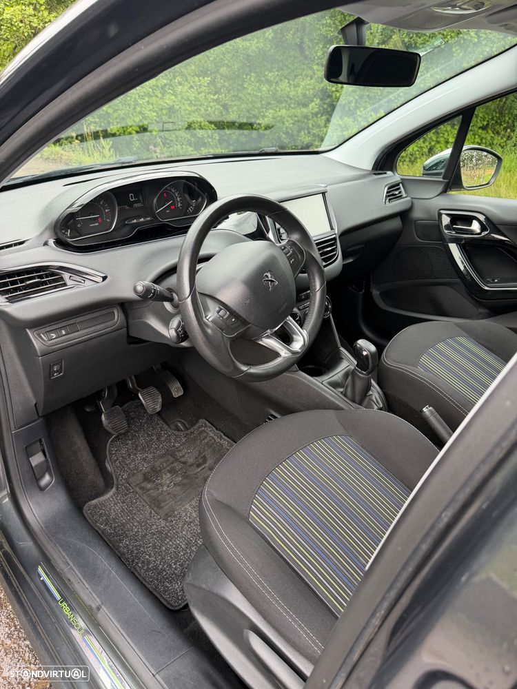 Peugeot 208 1.2 VTi SE Style - 15