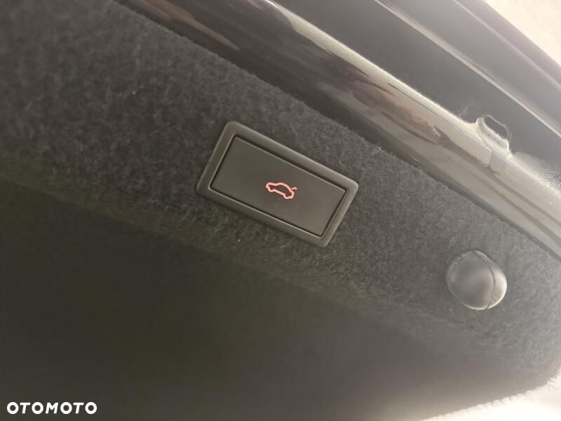 Skoda Octavia 2.0 TDI Style DSG - 23