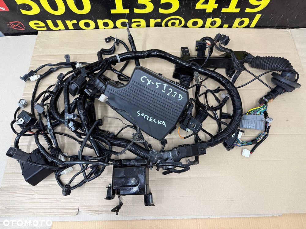 MAZDA CX-5 I 12-17 2.2 D INSTALACJA KOMORY SILNIKA LAMPY SOCZEWKA 12 PIN - 1