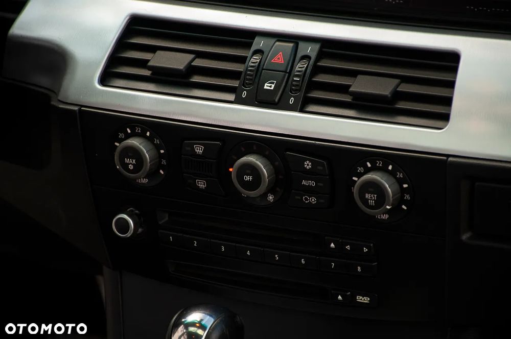 BMW Seria 5 - 22