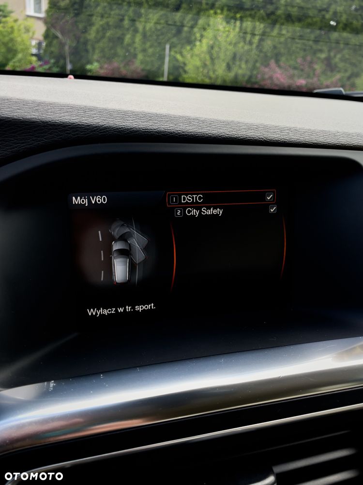 Volvo V60 D3 Momentum - 20