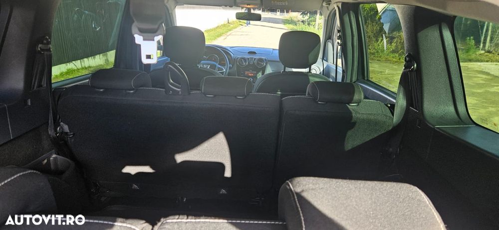 Dacia Lodgy 1.5 Blue dCi Ambiance - 3