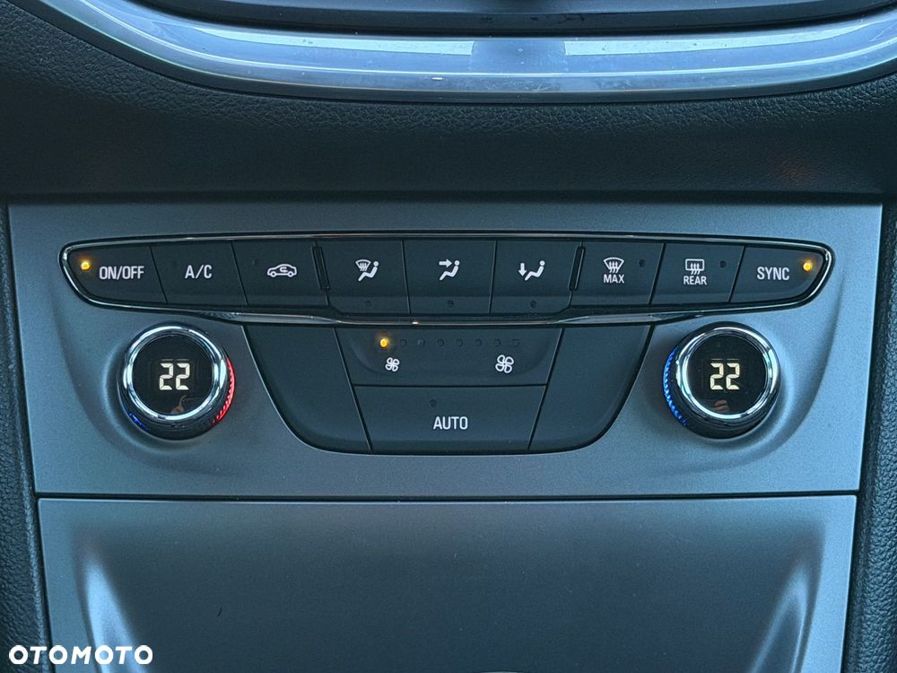 Opel Astra 1.6 CDTI Elite - 11