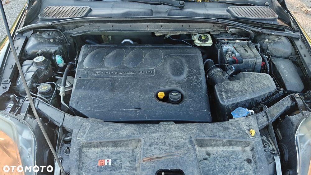 Ford Mondeo - 10