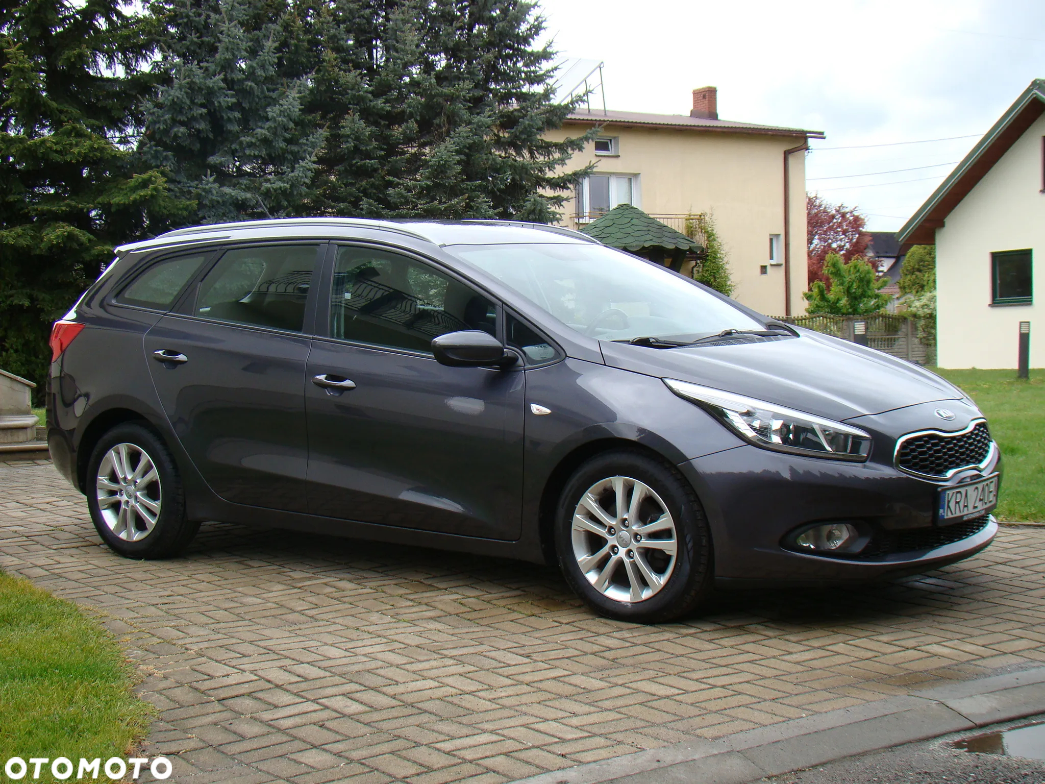 Kia Ceed Cee'd 1.6 GDI L - 16