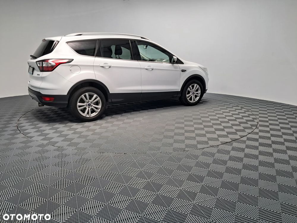 Ford Kuga 1.5 EcoBoost FWD Edition ASS MMT6 - 6