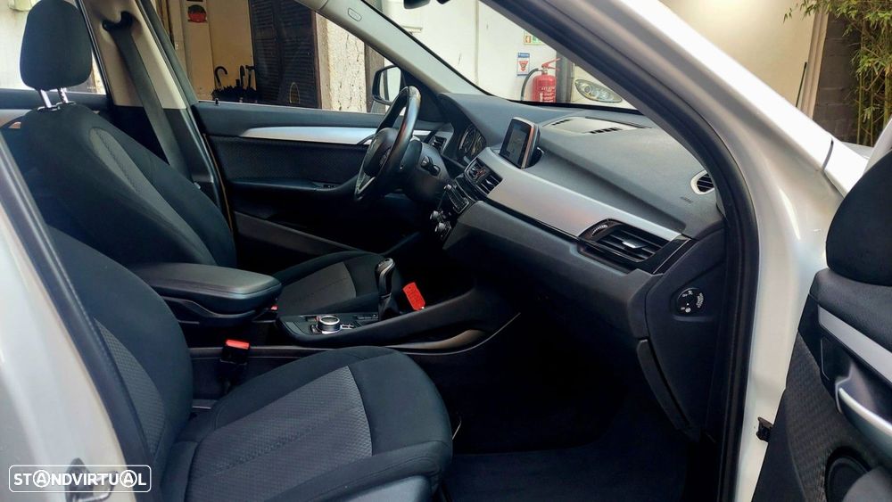 BMW X1 16 d sDrive Line Sport - 9