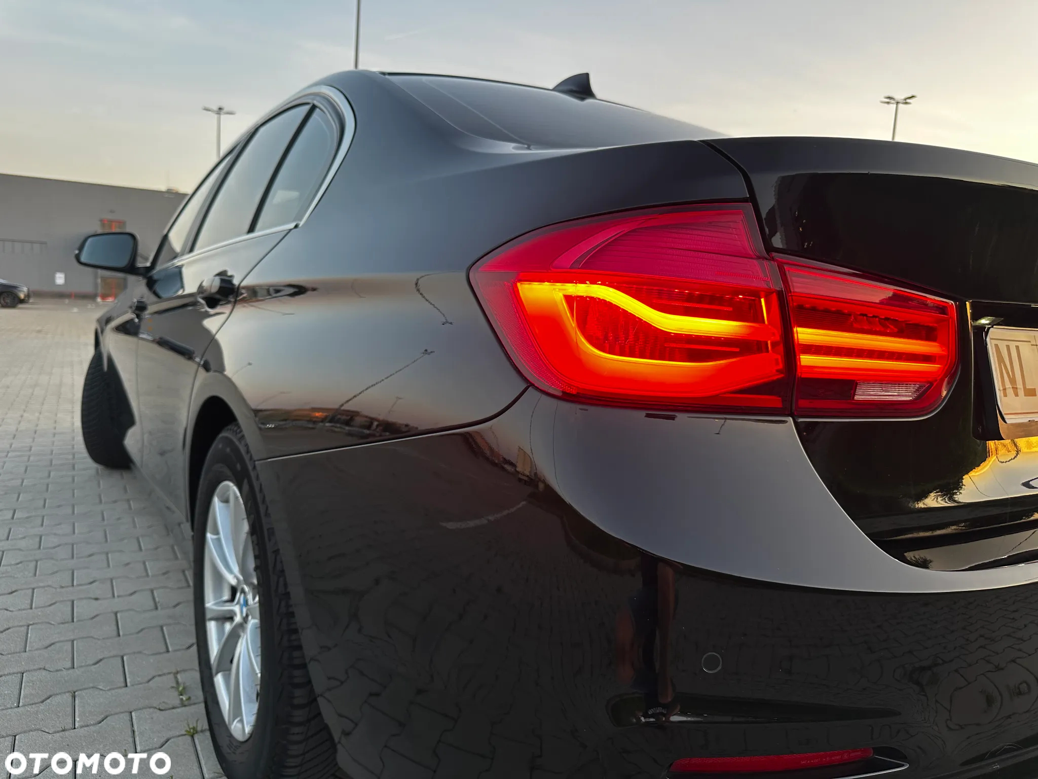 BMW Seria 3 316d M Sport - 14