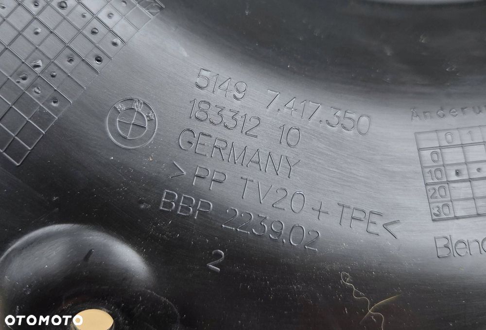 bmw m8 f91 f92 g14 g15 osłona maskownica tylnej klapy prawa 7417350 - 3