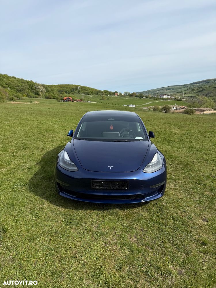 Tesla Model 3 Standard Hinterradantrieb - 3