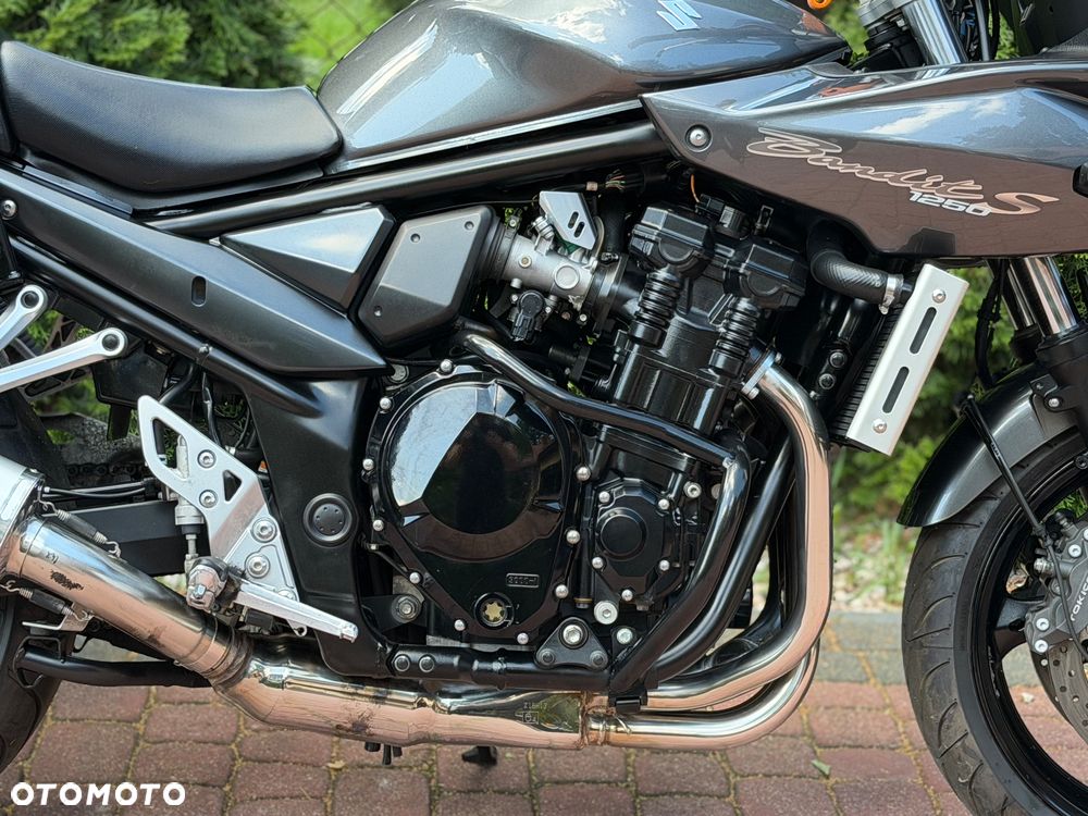 Suzuki Bandit - 11
