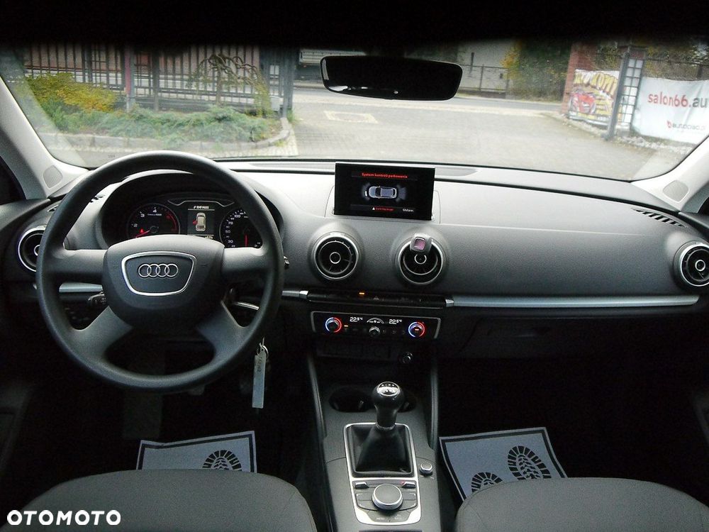 Audi A3 Sportback - 18