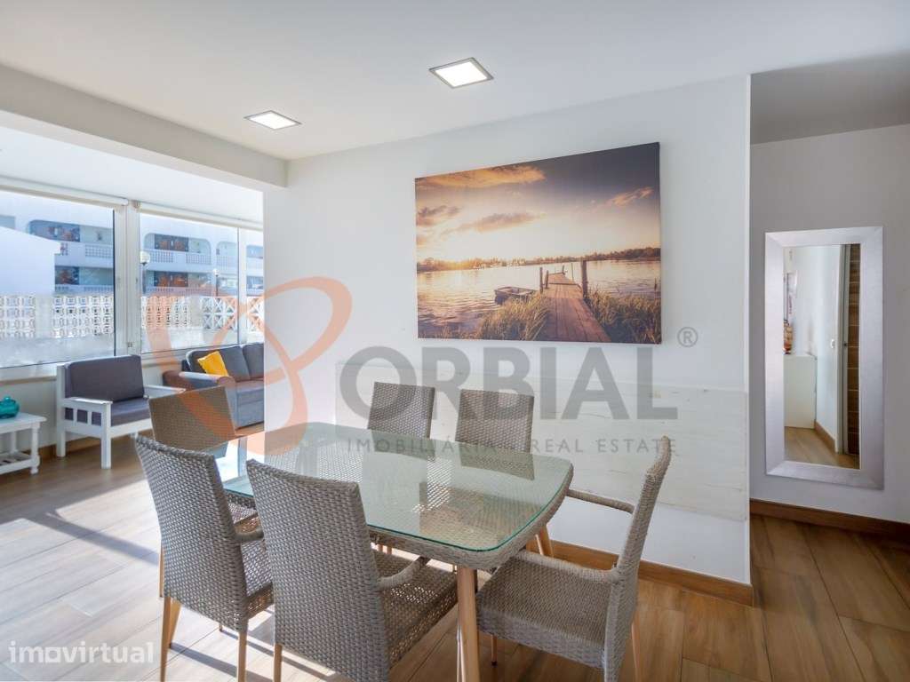 Apartamento T2 para venda em Albufeira com piscina e a poucos metro... - Grande imagem: 3/21