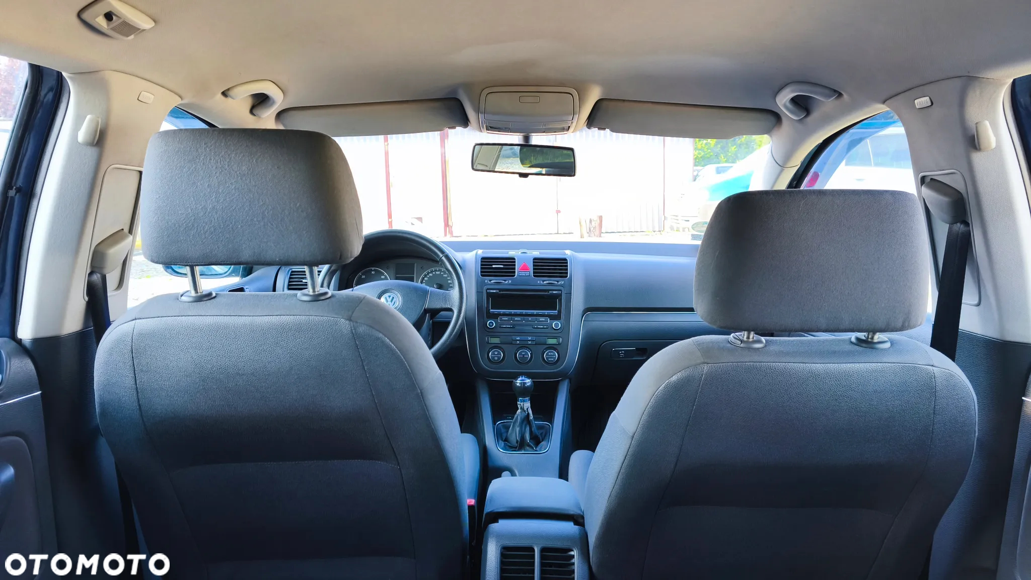Volkswagen Golf - 20