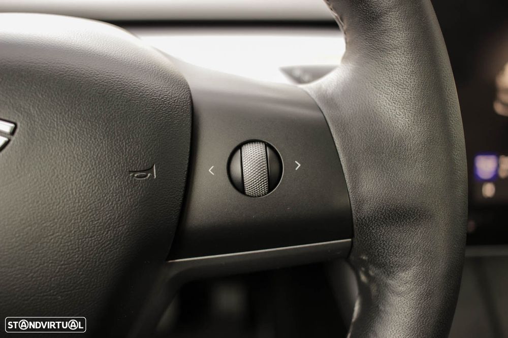 Tesla Model 3 Long Range AWD Dual Motor - 17