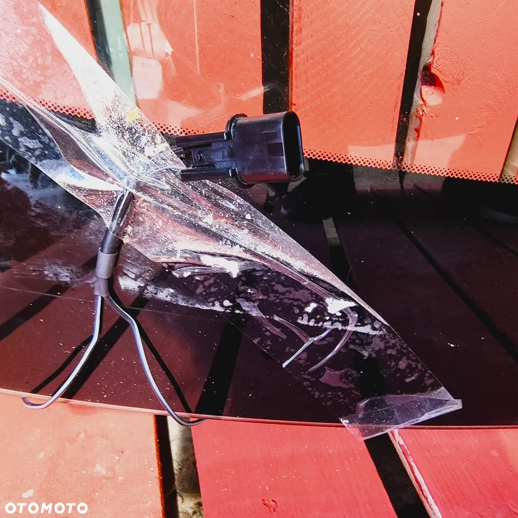 Szyba czołowa przednia Kia Optima  SENSOR GRZANA - 3