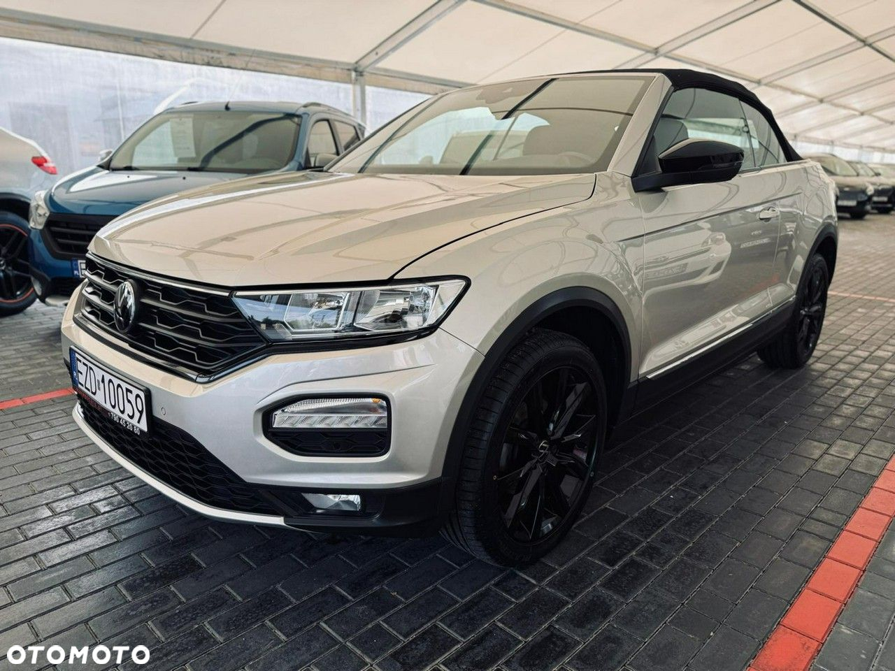 Volkswagen T-Roc - 5
