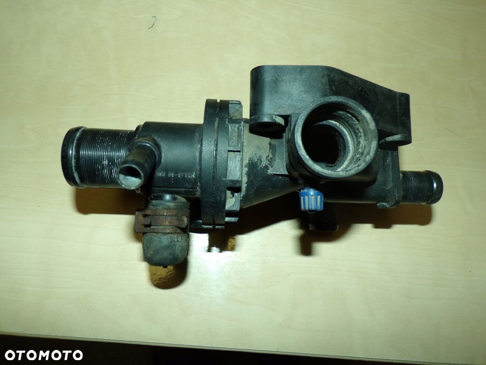 MASTER 2 MOVANO 2.2DCI 2.5DCI OBUDOWA TERMOSTATU - 2