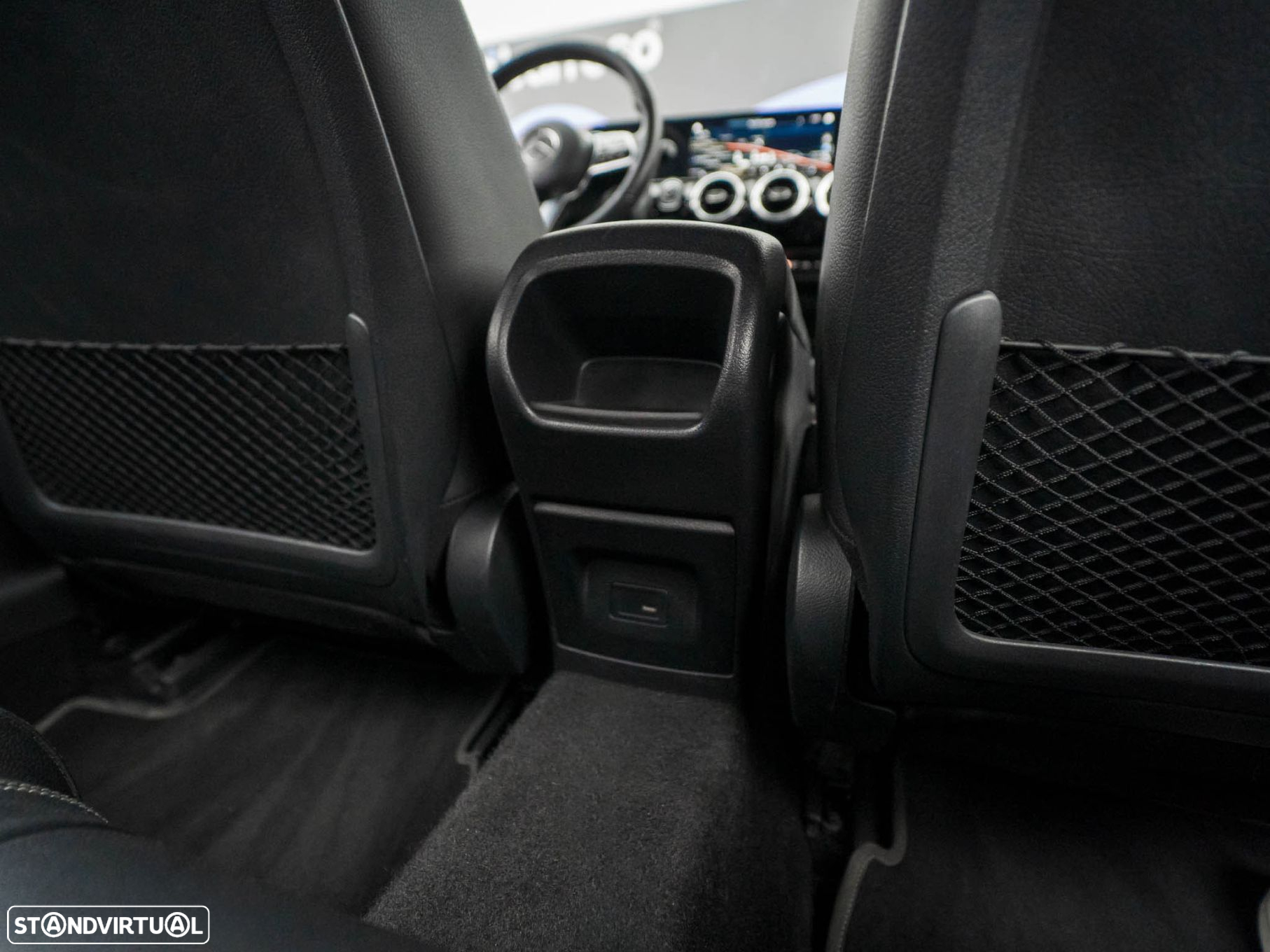 Mercedes-Benz A 250 Limousine e Style Plus - 36