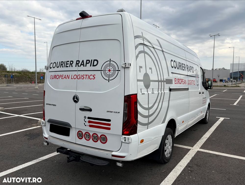 Mercedes-Benz Sprinter 319 - 3
