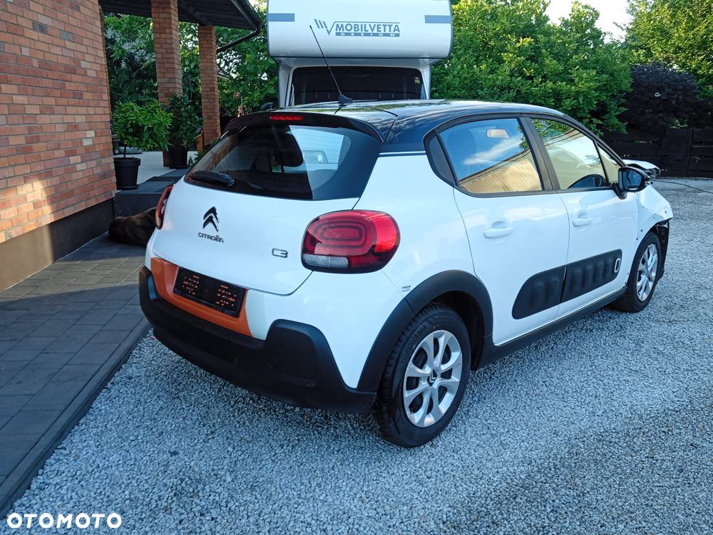 Citroën C3 1.2 PureTech Exclusive - 2