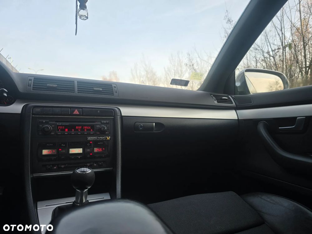 Audi A4 Limousine 1.8T - 10