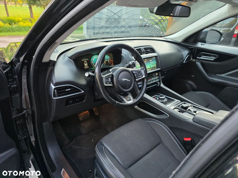 Jaguar F-Pace 2.0 i4D AWD R-Sport - 15