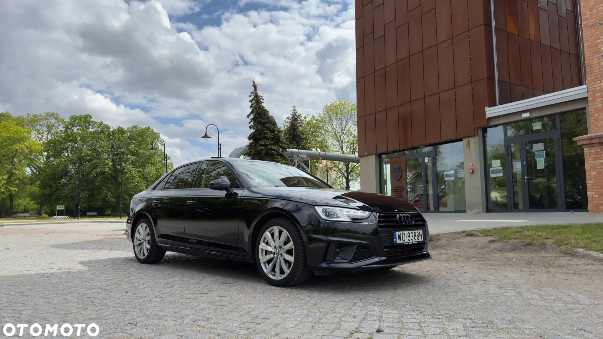 Audi A4 2.0 TFSI Quattro Design S tronic - 3