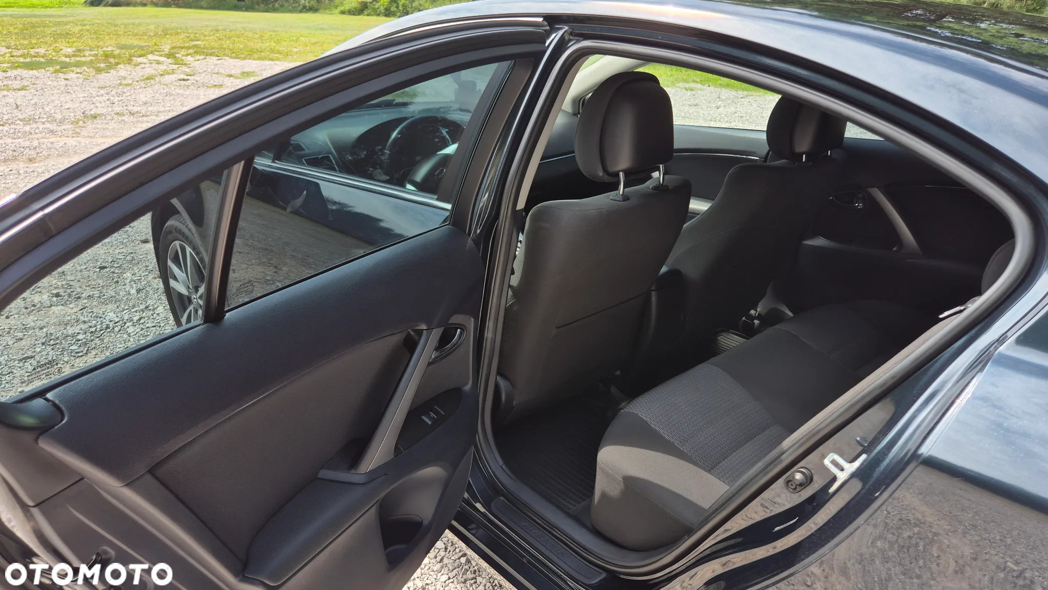 Toyota Avensis 1.8 Multidrive S Sol - 10
