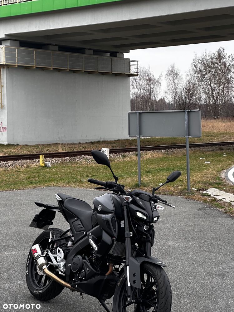 Yamaha MT - 7
