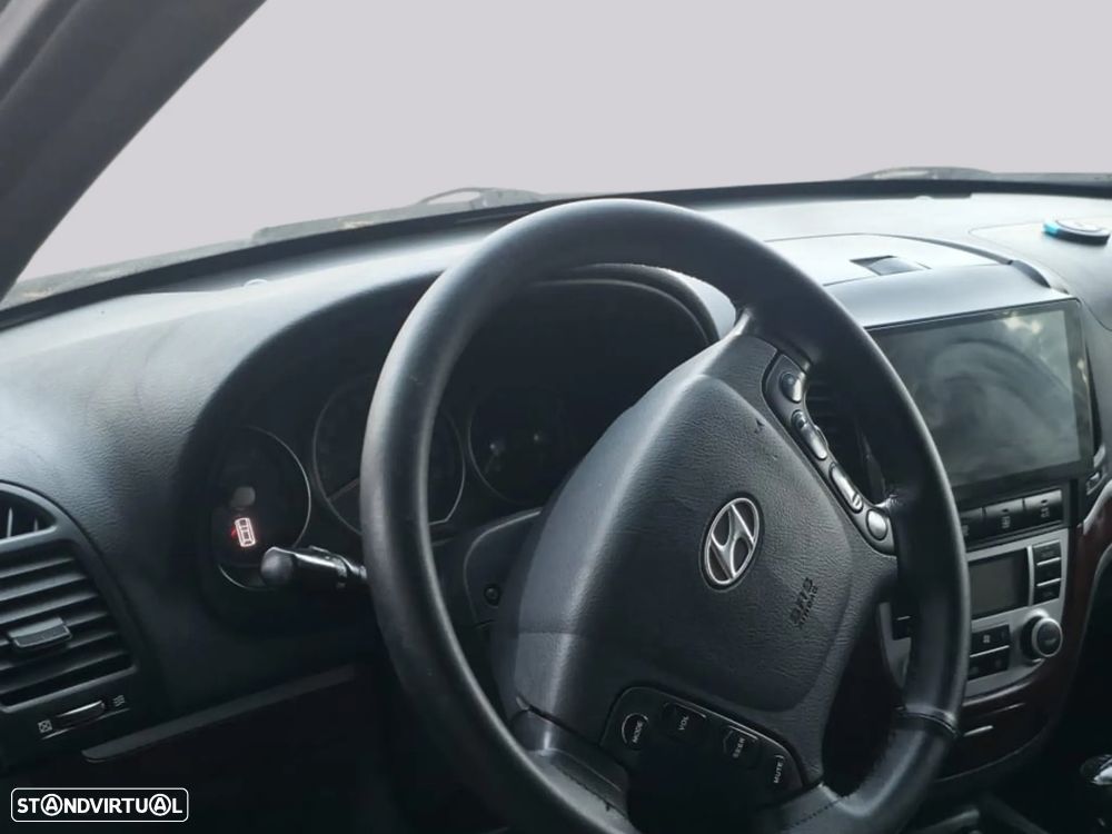 Hyundai Santa Fe - 5