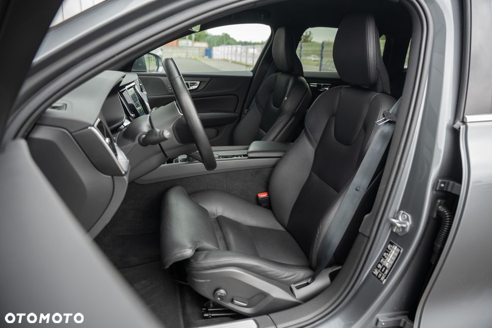 Volvo V60 - 25