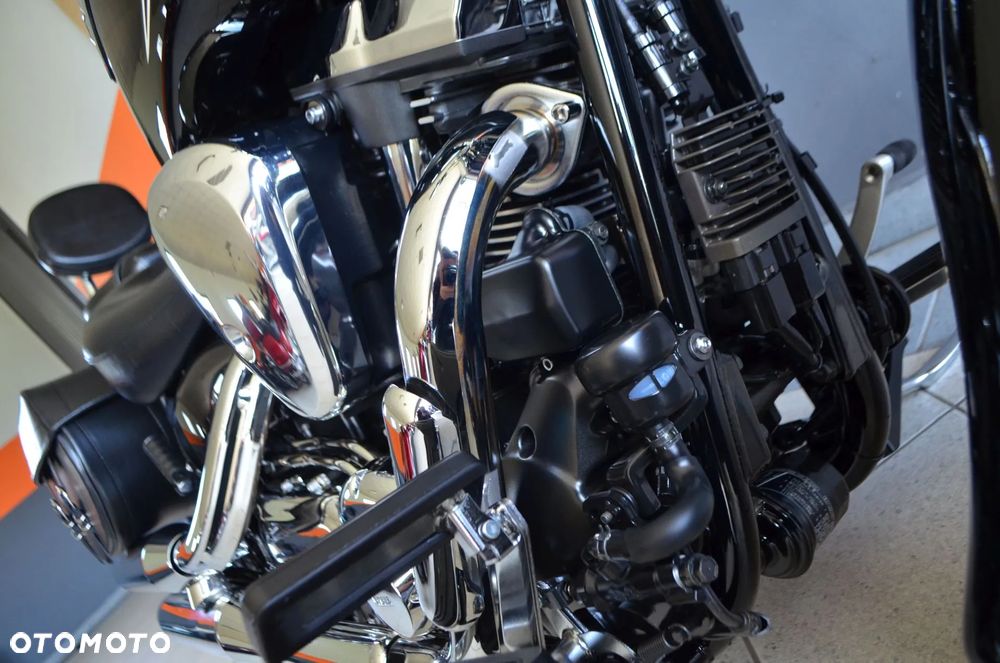 Yamaha Road Star - 13