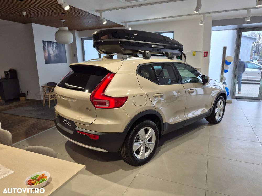 Volvo XC 40 B3 AT FWD MHEV Core - 6