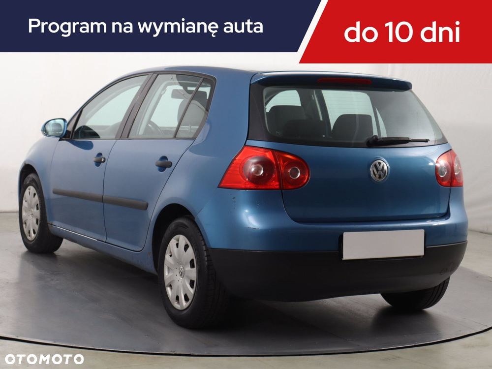 Volkswagen Golf - 6