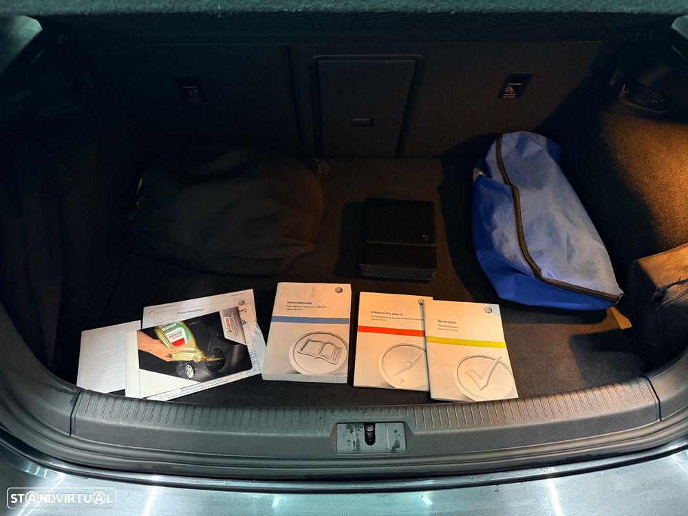 VW Golf 1.4 GTE Plug-In-Hybrid DSG - 36