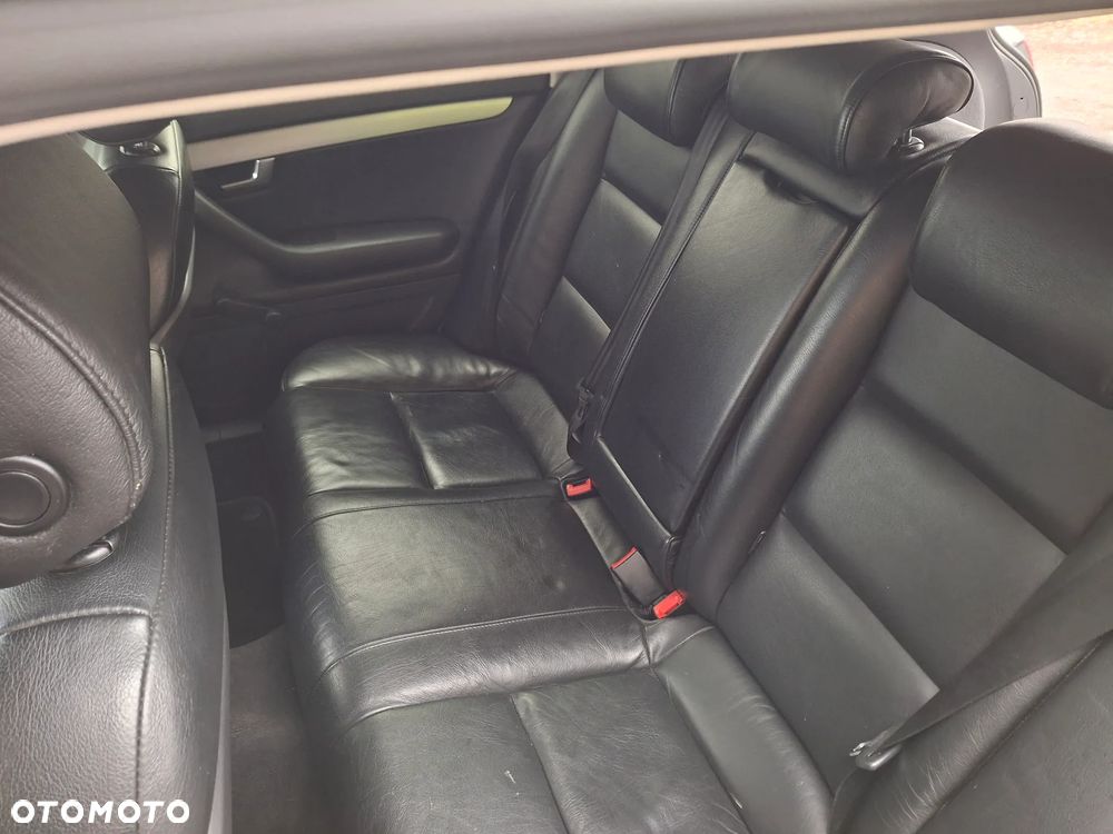 Audi A4 Avant 1.8T - 10