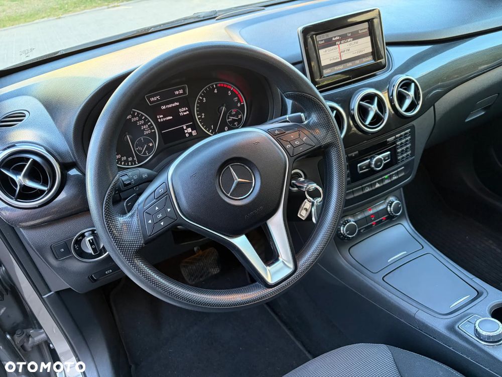 Mercedes-Benz Klasa B 180 CDI 7G-DCT - 23