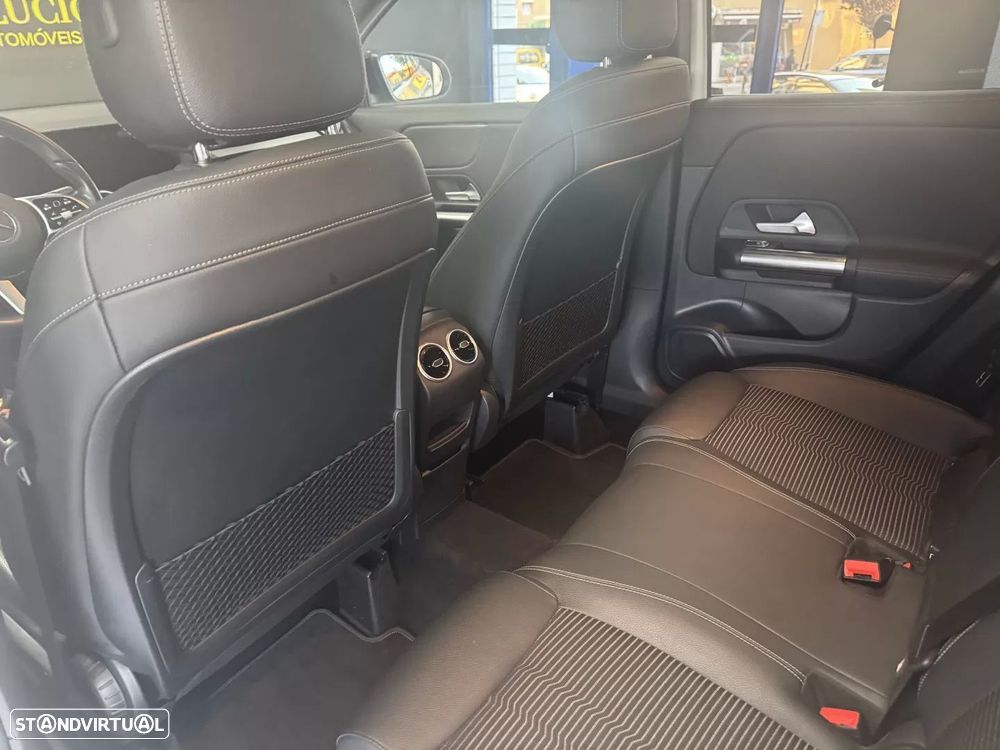 Mercedes-Benz GLA 200 d AMG Line - 9